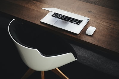لما تم اختراع فأرة الكمبيوتر